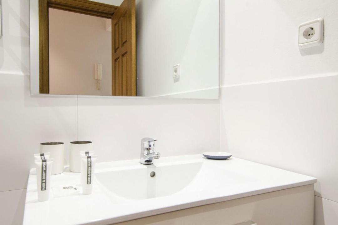 Personalized And Modern- 2 Bd 1Bth- Opera Διαμέρισμα Μαδρίτη Εξωτερικό φωτογραφία